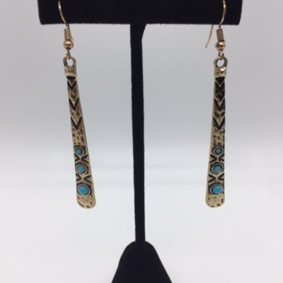 Gold Toned Hammered Metal Earrings w/Blue Stones - Picture 3 of 3